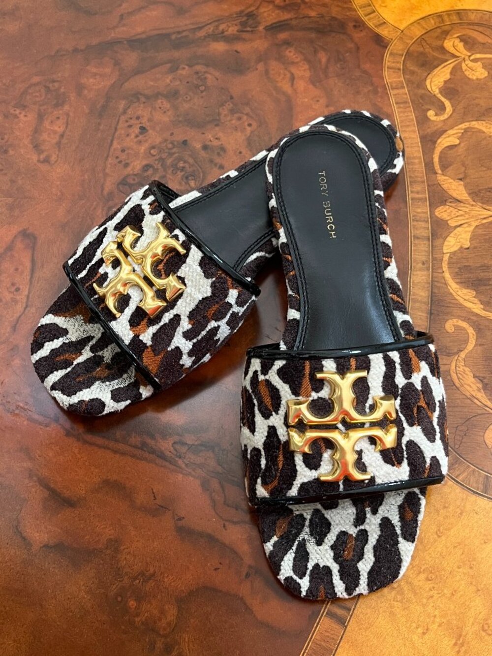 Tory Burch Eleanor Women's Leopard Print Velvet Sandals Slides 6.5 - Picture 7 of 7